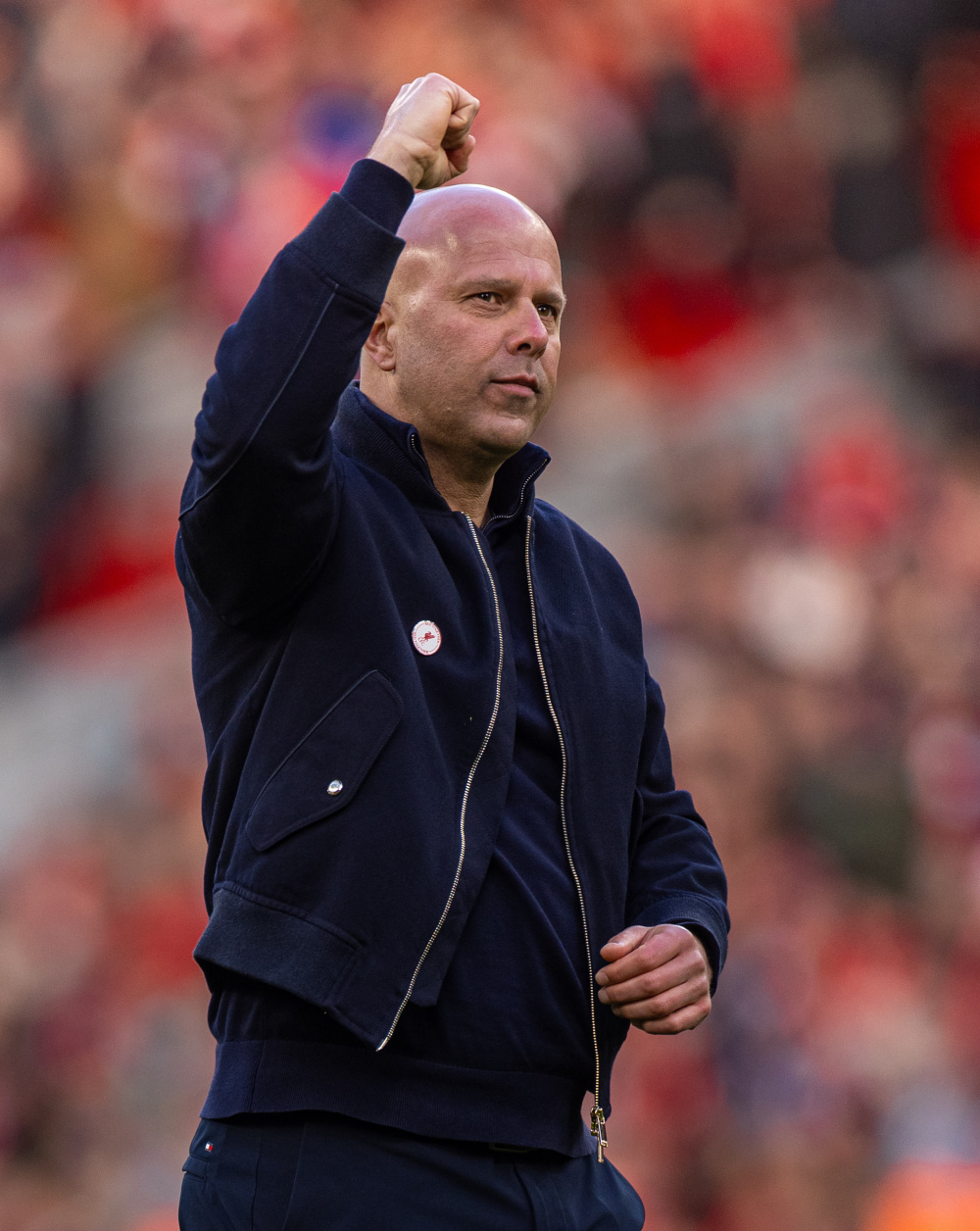 ayx爱游戏官网-包含西汉姆外线爆发备战英超集结日里昂调整名单以备意甲，网友：今晨北京首钢调整名单以备NBA总决赛的词条